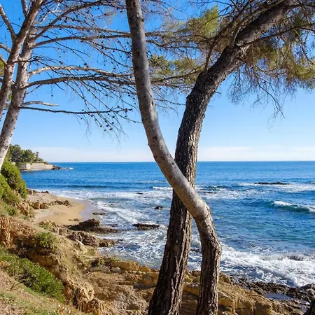 Apartment Bright Close To The In Roquebrune Roquebrune-sur Argens